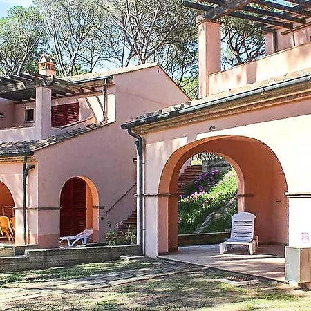 Beautiful apartment in Puntone w/ Outdoor swimming pool&1 Bedrooms *