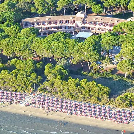 Amazing Apartment In Puntone With Wifi *