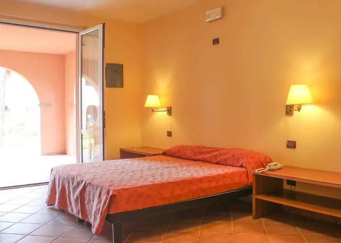 Amazing In Puntone With Wifi * Casa Botrona